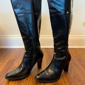 Black knee high booths